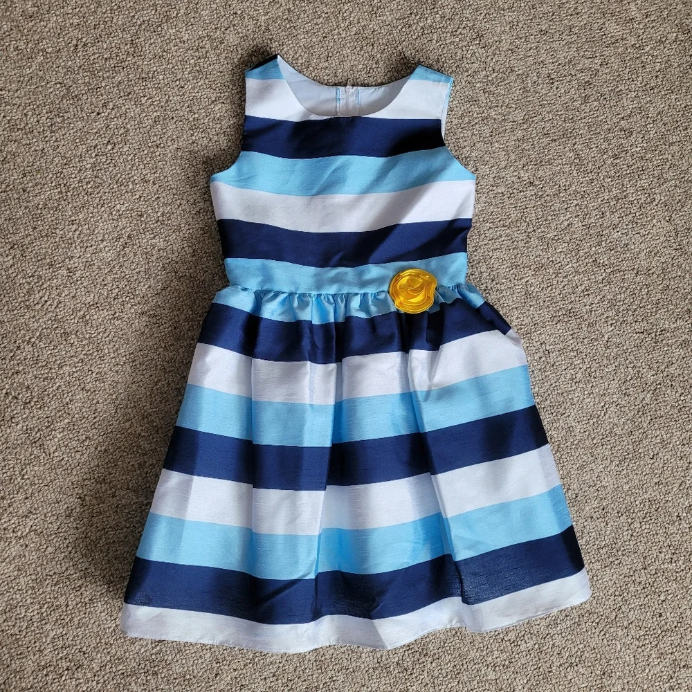 NWT Pretty As A Picture Blue and White Dress Size 12